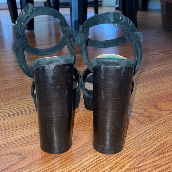 Hampton Heels - Picture 9 of 10